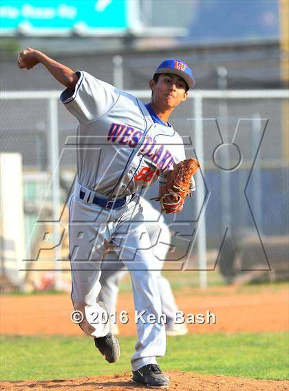 Thumbnail 2 in Westlake @ Camarillo photogallery.