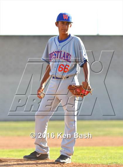 Thumbnail 1 in Westlake @ Camarillo photogallery.