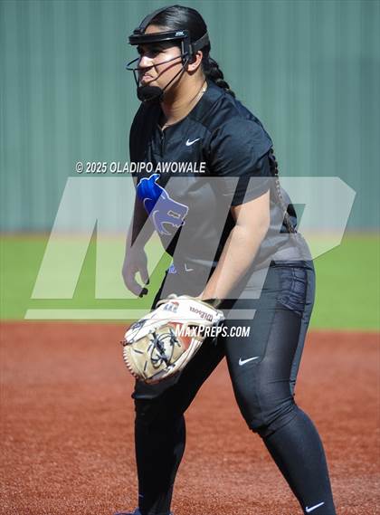 Thumbnail 2 in Rains vs. Plano West photogallery.