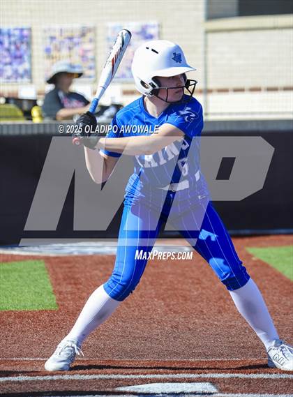 Thumbnail 1 in Rains vs. Plano West photogallery.