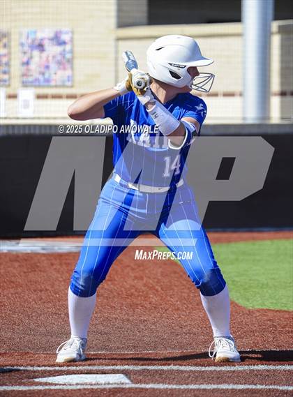 Thumbnail 1 in Rains vs. Plano West photogallery.