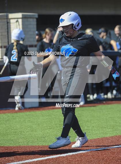 Thumbnail 3 in Rains vs. Plano West photogallery.