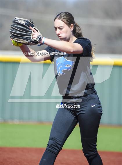 Thumbnail 1 in Rains vs. Plano West photogallery.