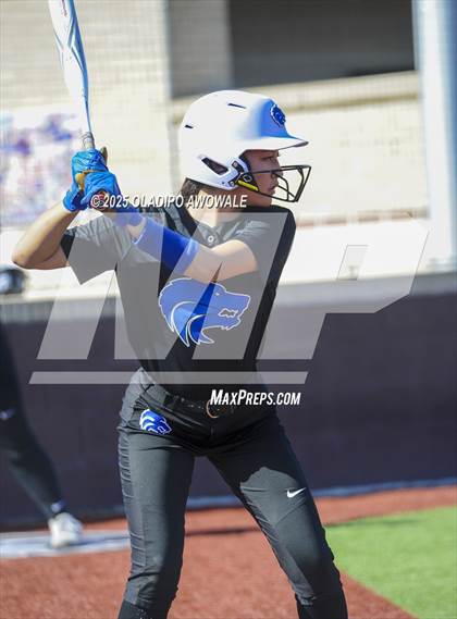 Thumbnail 1 in Rains vs. Plano West photogallery.