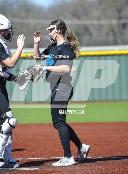 Thumbnail 1 in Rains vs. Plano West photogallery.