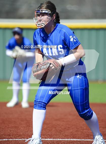 Thumbnail 3 in Rains vs. Plano West photogallery.