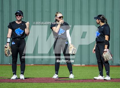 Thumbnail 3 in Rains vs. Plano West photogallery.