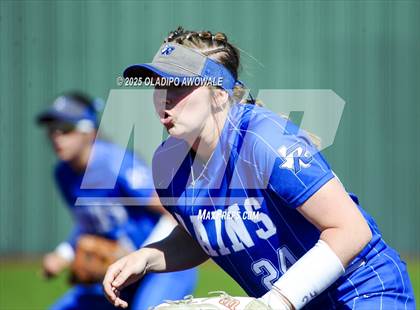 Thumbnail 2 in Rains vs. Plano West photogallery.