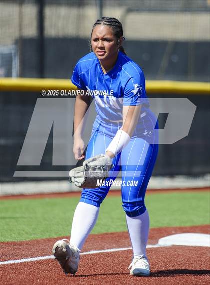 Thumbnail 2 in Rains vs. Plano West photogallery.