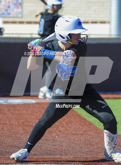 Thumbnail 1 in Rains vs. Plano West photogallery.