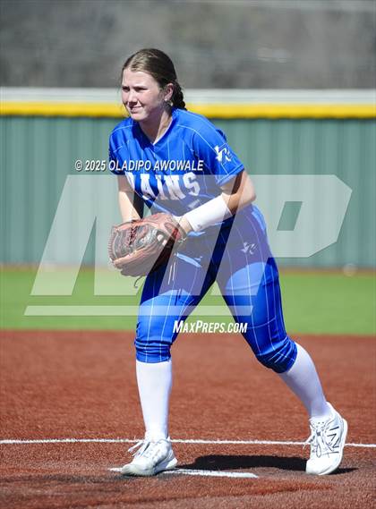 Thumbnail 2 in Rains vs. Plano West photogallery.