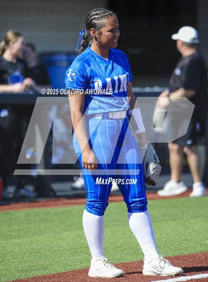 Thumbnail 1 in Rains vs. Plano West photogallery.