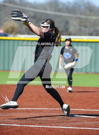 Thumbnail 1 in Rains vs. Plano West photogallery.