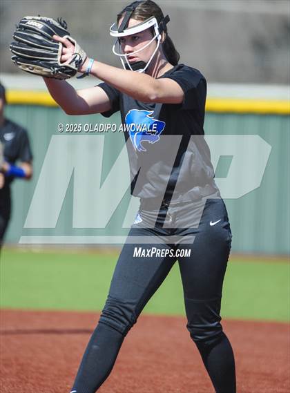 Thumbnail 1 in Rains vs. Plano West photogallery.