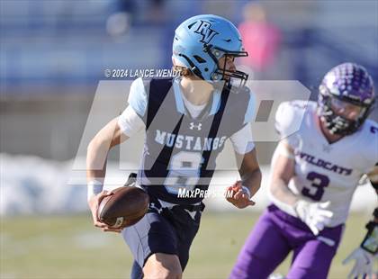 Thumbnail 1 in Arvada West @ Ralston Valley (CHSAA 5A Second Round) photogallery.