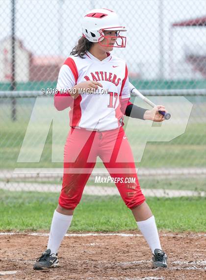 Thumbnail 2 in Sharyland vs Pharr-San Juan-Alamo South West (La Joya Tournament) photogallery.