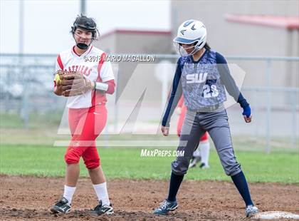 Thumbnail 2 in Sharyland vs Pharr-San Juan-Alamo South West (La Joya Tournament) photogallery.