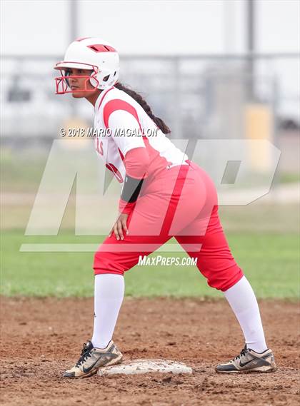 Thumbnail 2 in Sharyland vs Pharr-San Juan-Alamo South West (La Joya Tournament) photogallery.