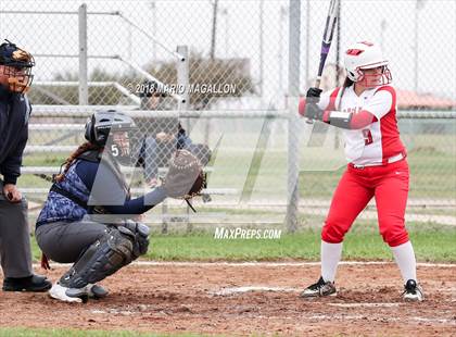 Thumbnail 3 in Sharyland vs Pharr-San Juan-Alamo South West (La Joya Tournament) photogallery.