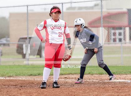 Thumbnail 2 in Sharyland vs Pharr-San Juan-Alamo South West (La Joya Tournament) photogallery.