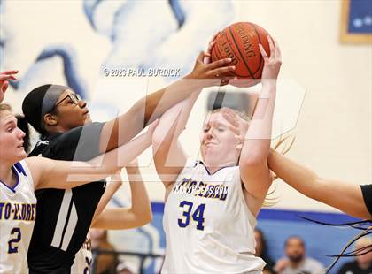 Thumbnail 3 in Otto-Eldred vs. Monessen (PIAA Class A First Round) photogallery.