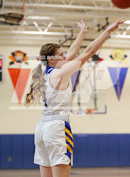 Thumbnail 1 in Otto-Eldred vs. Monessen (PIAA Class A First Round) photogallery.