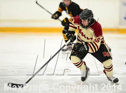 Thumbnail 3 in Amity Regional vs. North Haven (SCC-SWC DII Semifinal) photogallery.