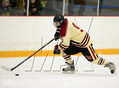 Thumbnail 1 in Amity Regional vs. North Haven (SCC-SWC DII Semifinal) photogallery.