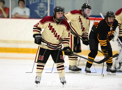 Thumbnail 2 in Amity Regional vs. North Haven (SCC-SWC DII Semifinal) photogallery.