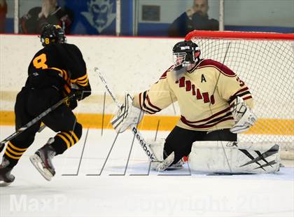 Thumbnail 2 in Amity Regional vs. North Haven (SCC-SWC DII Semifinal) photogallery.