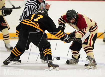 Thumbnail 2 in Amity Regional vs. North Haven (SCC-SWC DII Semifinal) photogallery.