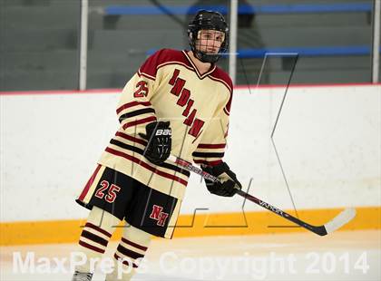 Thumbnail 3 in Amity Regional vs. North Haven (SCC-SWC DII Semifinal) photogallery.