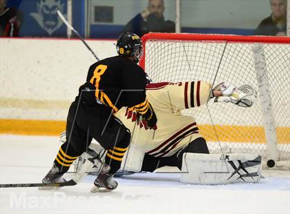 Thumbnail 1 in Amity Regional vs. North Haven (SCC-SWC DII Semifinal) photogallery.