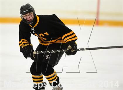 Thumbnail 2 in Amity Regional vs. North Haven (SCC-SWC DII Semifinal) photogallery.