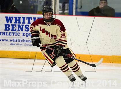 Thumbnail 2 in Amity Regional vs. North Haven (SCC-SWC DII Semifinal) photogallery.