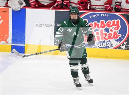 Thumbnail 1 in New Milford vs. Conard (CIAC DIII Semifinal) photogallery.