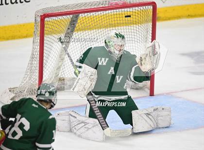 Thumbnail 1 in New Milford vs. Conard (CIAC DIII Semifinal) photogallery.