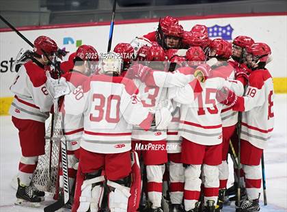 Thumbnail 1 in New Milford vs. Conard (CIAC DIII Semifinal) photogallery.