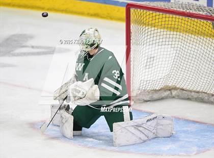 Thumbnail 3 in New Milford vs. Conard (CIAC DIII Semifinal) photogallery.