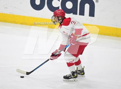 Thumbnail 1 in New Milford vs. Conard (CIAC DIII Semifinal) photogallery.