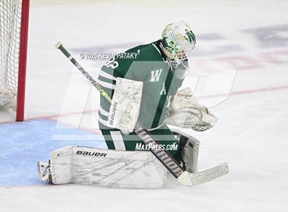 Thumbnail 1 in New Milford vs. Conard (CIAC DIII Semifinal) photogallery.