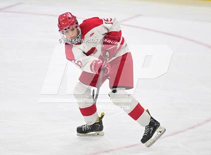 Thumbnail 1 in New Milford vs. Conard (CIAC DIII Semifinal) photogallery.