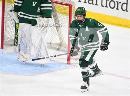 Thumbnail 1 in New Milford vs. Conard (CIAC DIII Semifinal) photogallery.
