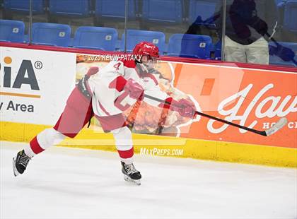 Thumbnail 1 in New Milford vs. Conard (CIAC DIII Semifinal) photogallery.