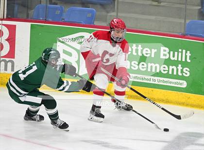 Thumbnail 2 in New Milford vs. Conard (CIAC DIII Semifinal) photogallery.