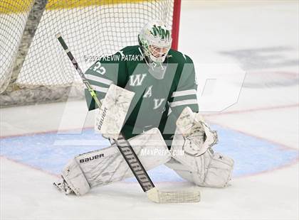 Thumbnail 3 in New Milford vs. Conard (CIAC DIII Semifinal) photogallery.