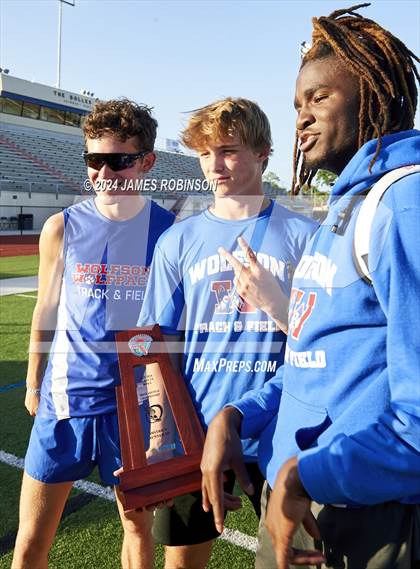 Thumbnail 3 in FHSAA District 3-2A (Awards) photogallery.