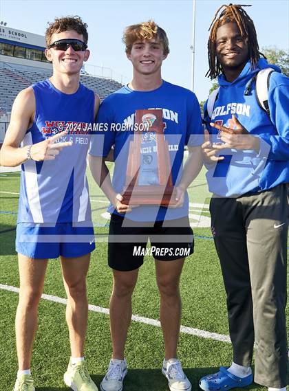 Thumbnail 1 in FHSAA District 3-2A (Awards) photogallery.