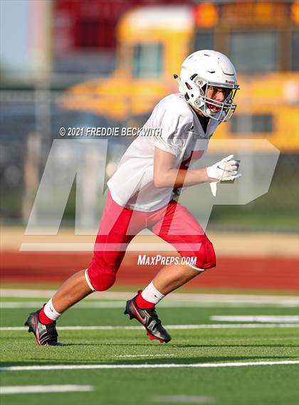 Thumbnail 3 in JV: Sunnyvale @ Pottsboro (Scrimmage) photogallery.