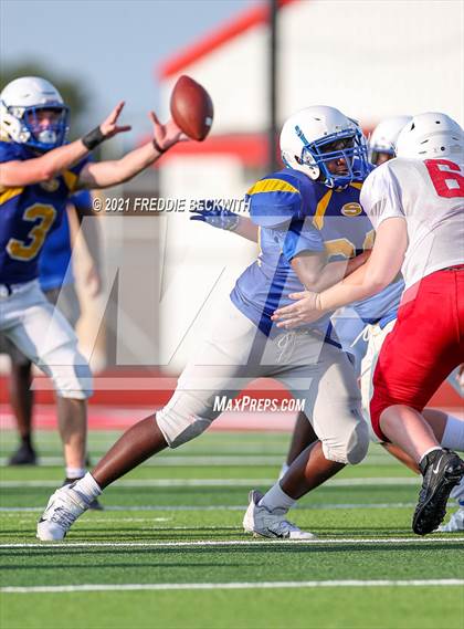 Thumbnail 1 in JV: Sunnyvale @ Pottsboro (Scrimmage) photogallery.